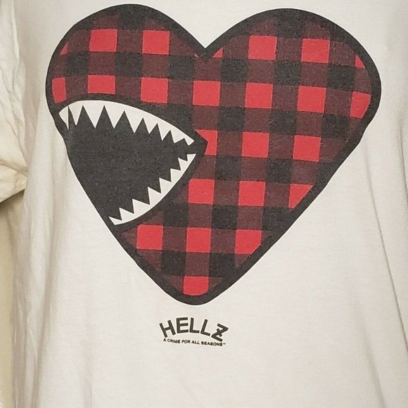 Hellz Eating Heart Men's Graphic T Shirt Size M - Picture 2 of 5